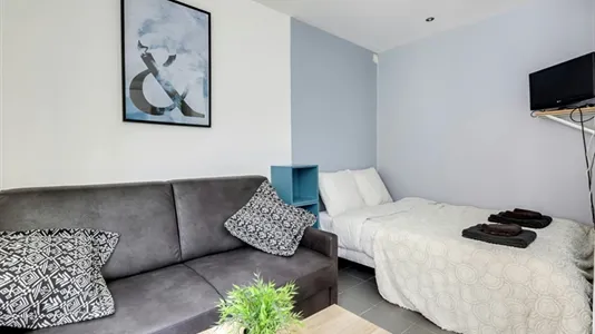 Apartments in Paris 14ème arrondissement - Montparnasse - photo 5