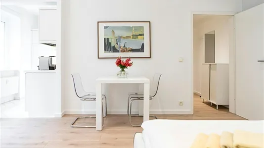 Apartments in Location is not specified - photo 5