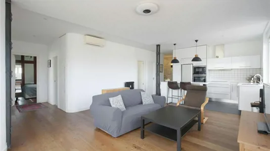 Apartments in Madrid Chamberí - photo 3