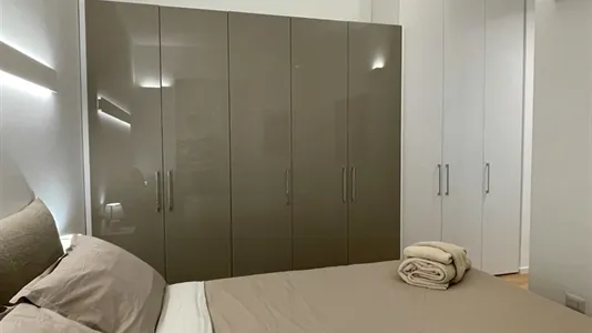 Apartments in Milano Zona 5 - Vigentino, Chiaravalle, Gratosoglio - photo 4