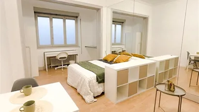 Room for rent in Barcelona Sarrià-St. Gervasi, Barcelona