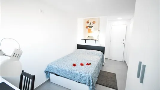 Rooms in Valencia Camins al Grau - photo 4