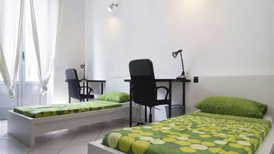 Rooms in Milano Zona 5 - Vigentino, Chiaravalle, Gratosoglio - photo 9