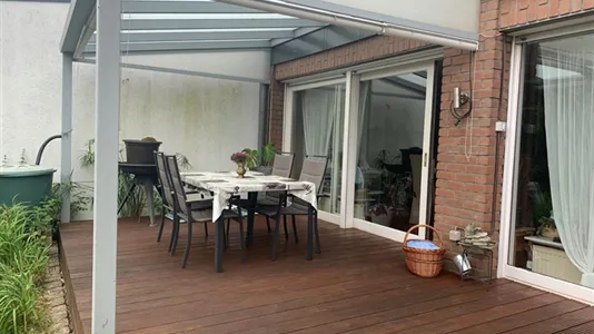 Houses in Rhein-Kreis Neuss - photo 4