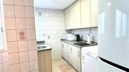 Rooms in Málaga - photo 7