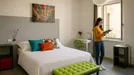 Room for rent, Bologna, Emilia-Romagna, &lt;span class=&quot;blurred street&quot; onclick=&quot;ProcessAdRequest(7737064)&quot;&gt;&lt;span class=&quot;hint&quot;&gt;See streetname&lt;/span&gt;[xxxxxxxxxxxxx]&lt;/span&gt;