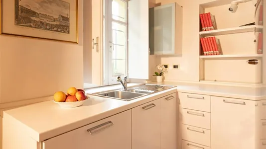 Apartments in Turin - photo 3