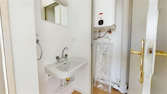 Rooms in Lyon - photo 2