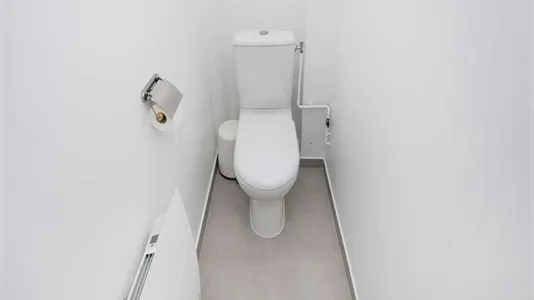 Rooms in Paris 15ème arrondissement - photo 9