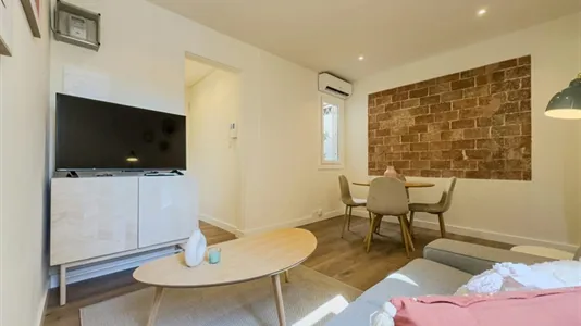 Apartments in Barcelona Eixample - photo 8