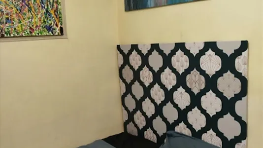 Rooms in Barcelona Eixample - photo 1