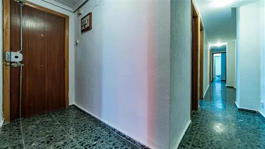 Rooms in Valencia L'Eixample - photo 10