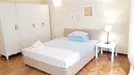 Room for rent, Athens, Tinou