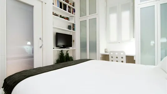 Apartments in Madrid Centro - photo 5
