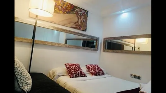 Apartments in Madrid Centro - photo 6