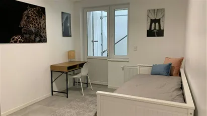Room for rent in Brussels Etterbeek, Brussels
