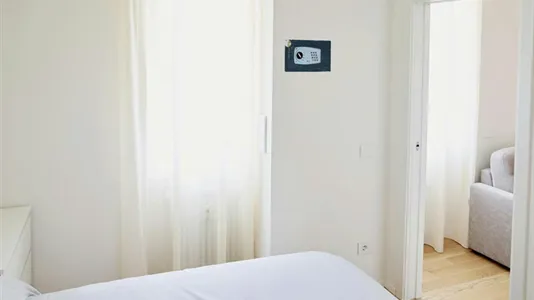 Apartments in Milano Zona 6 - Barona, Lorenteggio - photo 9