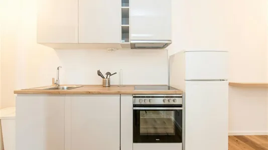 Rooms in Berlin Mitte - photo 8