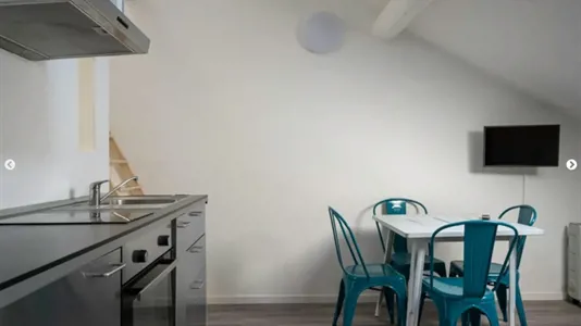 Apartments in Milano Zona 5 - Vigentino, Chiaravalle, Gratosoglio - photo 2