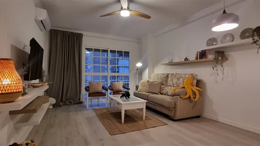 Rooms in Málaga - photo 7