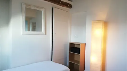 Apartments in Paris 8ème arrondissement - photo 7