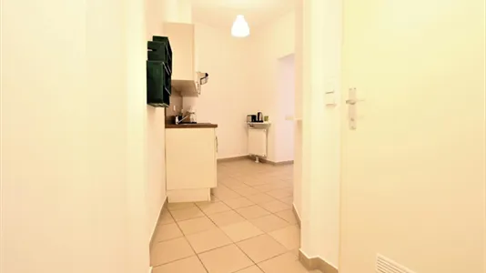 Apartments in Wien Neubau - photo 2