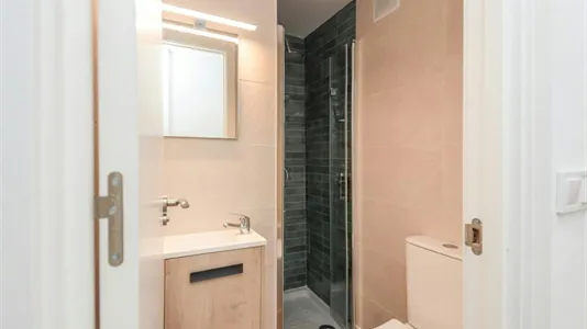 Rooms in Reus - photo 4