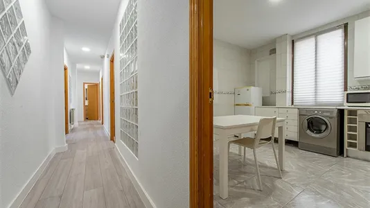 Rooms in Madrid Salamanca - photo 10