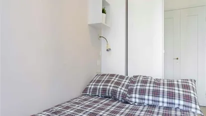 Room for rent in Milano Zona 5 - Vigentino, Chiaravalle, Gratosoglio, Milan
