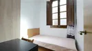 Room for rent, Barcelona Ciutat Vella, Barcelona, &lt;span class=&quot;blurred street&quot; onclick=&quot;ProcessAdRequest(12306730)&quot;&gt;&lt;span class=&quot;hint&quot;&gt;See streetname&lt;/span&gt;[xxxxxxxxxxxxx]&lt;/span&gt;