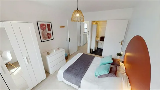 Rooms in Nanterre - photo 2