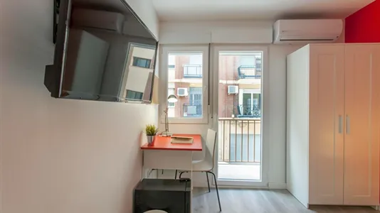 Rooms in Burjassot - photo 4