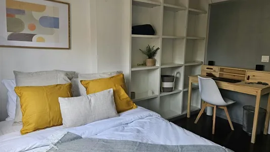 Rooms in el Camí de Vera - photo 9