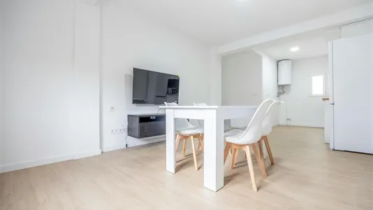 Rooms in el Camí de Vera - photo 10