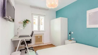 Room for rent in Alcalá de Henares, Comunidad de Madrid