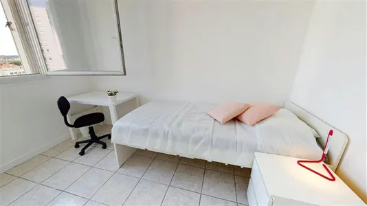 Rooms in Lyon - photo 1