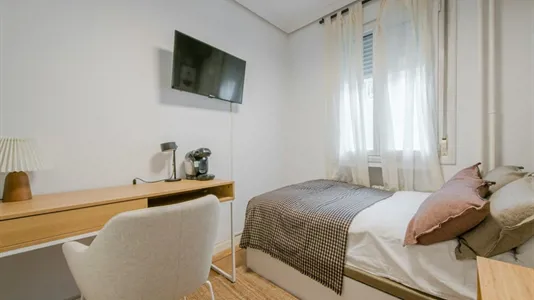 Rooms in Madrid Moncloa-Aravaca - photo 2