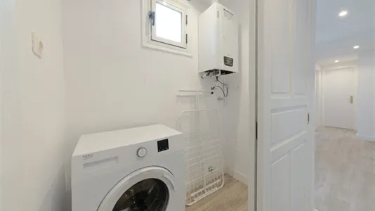 Rooms in Madrid Centro - photo 4