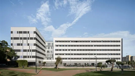 Rooms in Málaga - photo 8