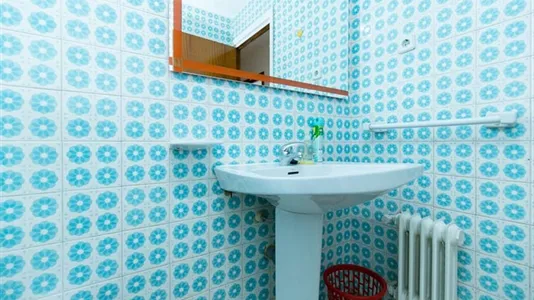 Rooms in Granada - photo 7