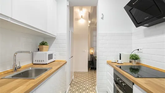 Apartments in Barcelona Ciutat Vella - photo 8