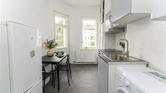 Rooms in Berlin Neukölln - photo 9