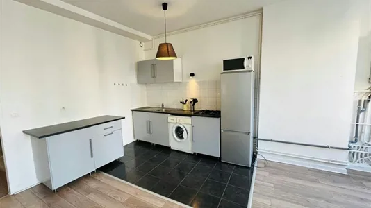 Rooms in Lyon - photo 3