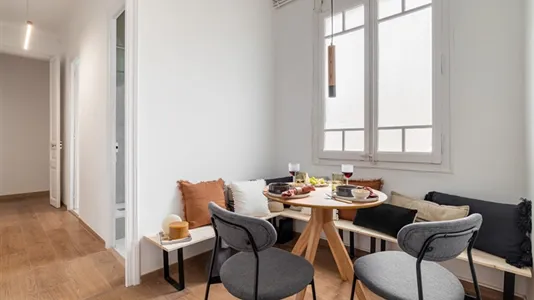 Rooms in Barcelona Eixample - photo 4