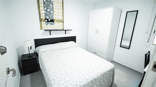 Rooms in Valencia Camins al Grau - photo 2