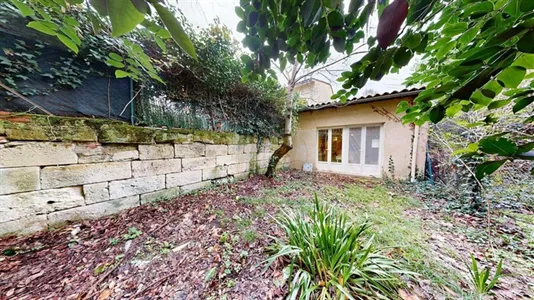 Houses in Bordeaux - photo 8