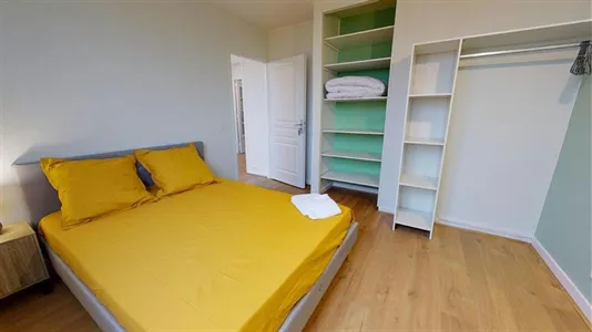 Rooms in Lyon - photo 2