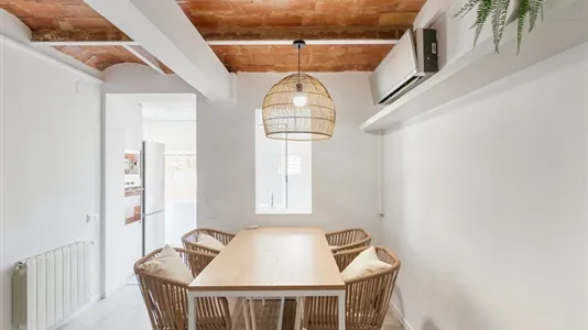 Apartments in Barcelona Eixample - photo 9