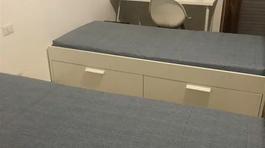 Rooms in Roma Municipio VI – Roma Delle Torri - photo 5