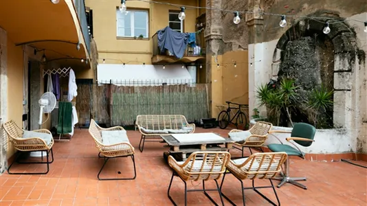 Rooms in Barcelona Ciutat Vella - photo 6